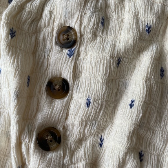 Romper - Picture 2 of 4